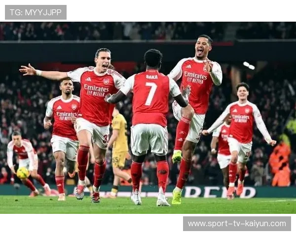 阿森纳公布对阵布莱顿首发阵容,拉亚领衔哲凯赖什出战